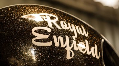 Royal Enfield Thunderbird 350 Gold Stone Eimor Customs badging RE