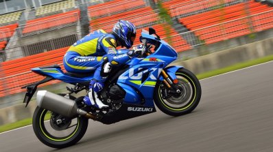 Suzuki GSX-R1000 motion side