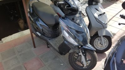 2017 Hero Maestro Edge BSIV at dealership front three quarter