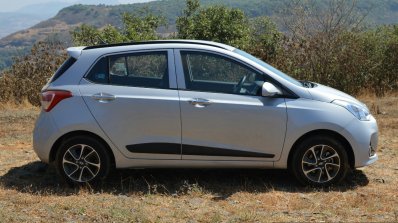2017 Hyundai Grand i10 1.2 Diesel (facelift) side right Review