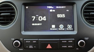 2017 Hyundai Grand i10 1.2 Diesel (facelift) touchscreen display Review