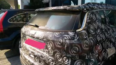 2017 Jeep Compass rear fascia spy shot
