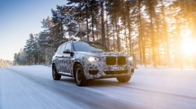 2018 BMW X3 (BMW G01) front three quarters right side winter testing