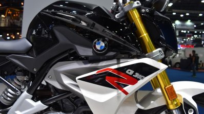 BMW G310R at BIMS 2017 fuel tank