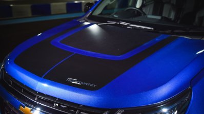 Chevrolet Colorado High Country STORM hood