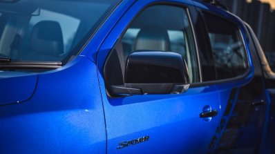 Chevrolet Colorado High Country STORM left side