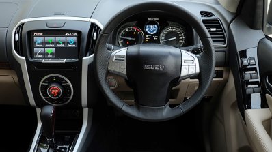India-bound 2017 Isuzu MU-X (facelift) driver area image