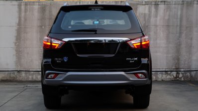 India-bound 2017 Isuzu MU-X (facelift) rear image