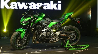 Kawasaki Z900 side at India launch