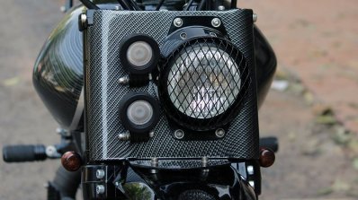 Royal Enfield Classic 500 RE535 tourer scrambler by TNT Motorcycles headlamp