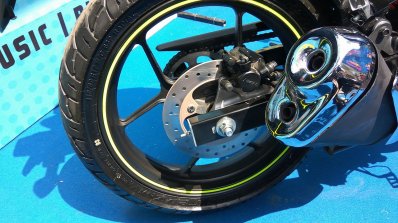 Suzuki gixxer rear on sale alloy wheel price