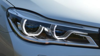 2017 BMW 7 Series M-Sport (730 Ld) headlight Review