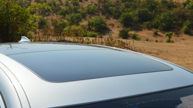 2017 BMW 7 Series M-Sport (730 Ld) panoramic roof Review