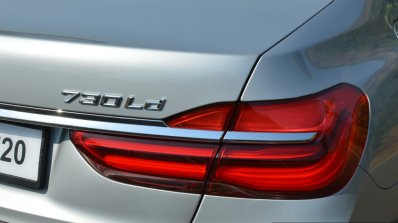 2017 BMW 7 Series M-Sport (730 Ld) taillamp Review