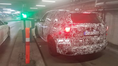 2018 BMW X5 rear three quarters spy shot