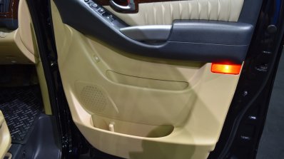 Hyundai Grand Starex door at 2017 Bangkok International Motor Show