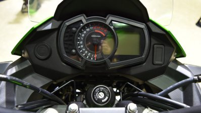 Kawasaki Versys X300 at BIMS 2017 instrumentation
