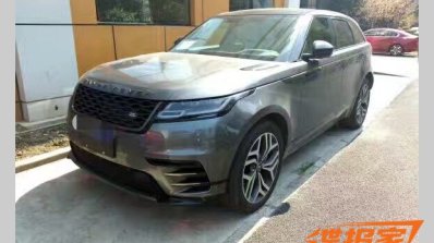 Range Rover Velar front three quarters spy shot