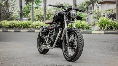 Royal Enfield Classic 350 Brat Bobber by Grid 7 Customs front three quarter
