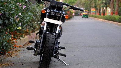 Royal Enfield Thunderbird 350 Bobber Boa by Puranam Designs front