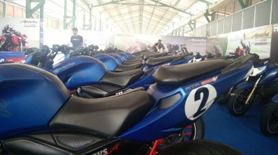 TVS Apache RTR 200 track experience at MMRT seat view