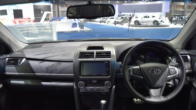 Toyota Camry ESport dashboard at 2017 Bangkok International Motor Show