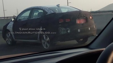 2017 Hyundai Verna continues testing rear three quarter