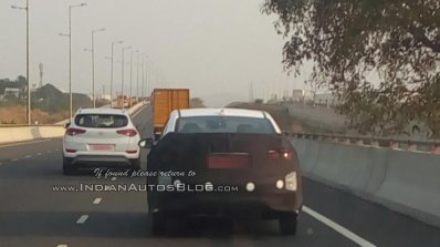 2017 Hyundai Verna continues testing rear