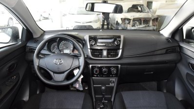 2017 Toyota Yaris L dashboard