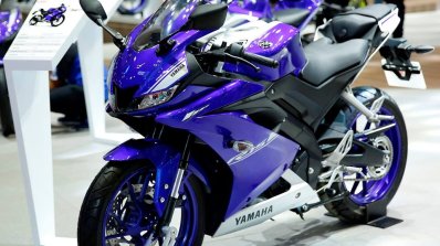 2017 Yamaha R15 v3.0 at Vietnam Motorcycle Show front three quarter