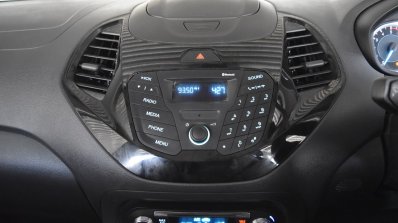 Ford Figo Sports Edition (Ford Figo S) centre console