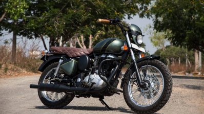 Royal Enfield Classic 350 Mr Oliver by Eimor Customs front three quarter right