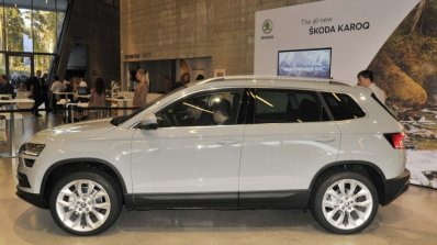 Skoda Karoq left side