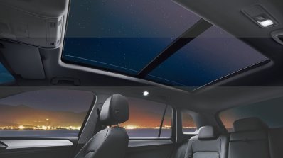 Volkswagen Tiguan studio sunroof