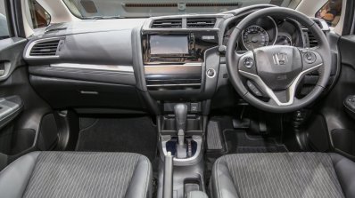 2017 Honda Jazz (facelift) V dashboard launched Malaysia
