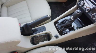 2017 Skoda Octavia floor console revealed for India images