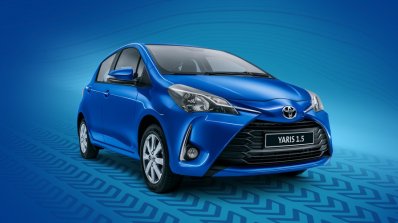 2017 Toyota Yaris front three quarters left side