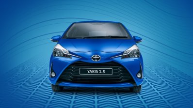 2017 Toyota Yaris front