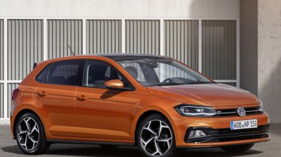 2017 VW Polo R-Line front three quarters leaked image
