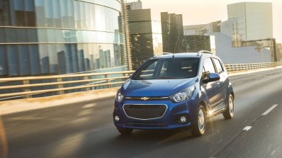2018 Chevrolet Beat front three quarters in motion