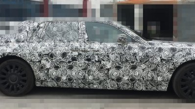 2018 Rolls-Royce Phantom profile spy shot