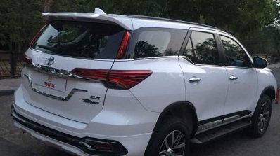 Custom Toyota Fortuner bodykit by Tithum rear three quarter