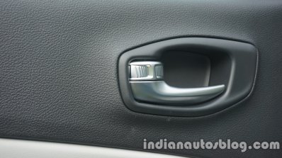 Jeep Compass door release review