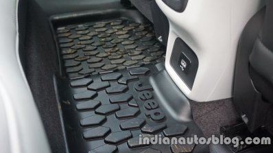 Jeep Compass rear flat floor review