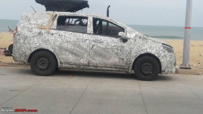 Mahindra U321 spotted side in Chennai