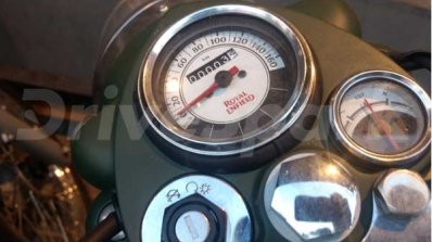 Royal Enfield Classic Battle Green spy shot Bangalore instrumentation