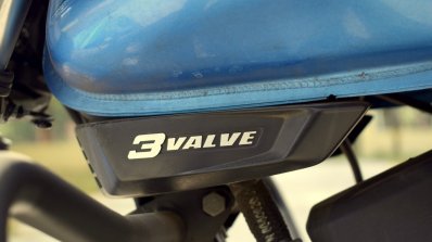 TVS Victor review still 3 valve badging