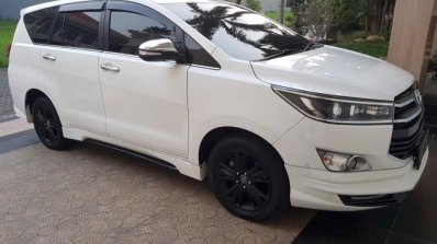 Toyota Innova Crysta Custom front three quarter by ATIVUS