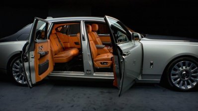 2018 Rolls-Royce Phantom profile doors open