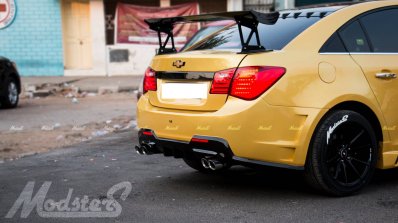 Chevrolet Cruze Project 'Yellow Transformer' rear end